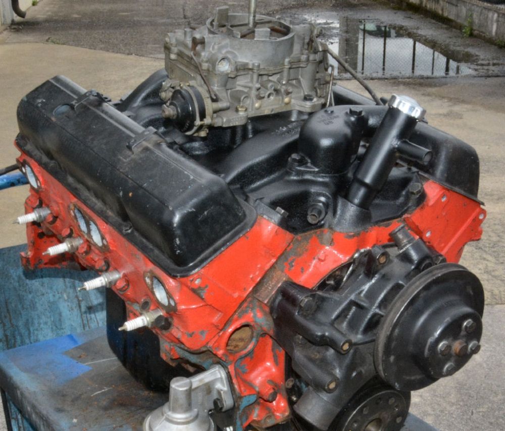 Chevy Small Block V8 305 Engine