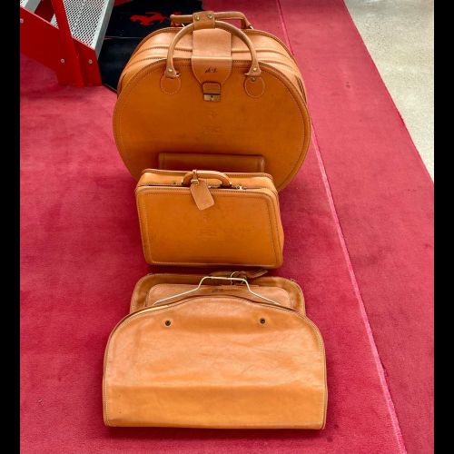 F40 Luggage Set